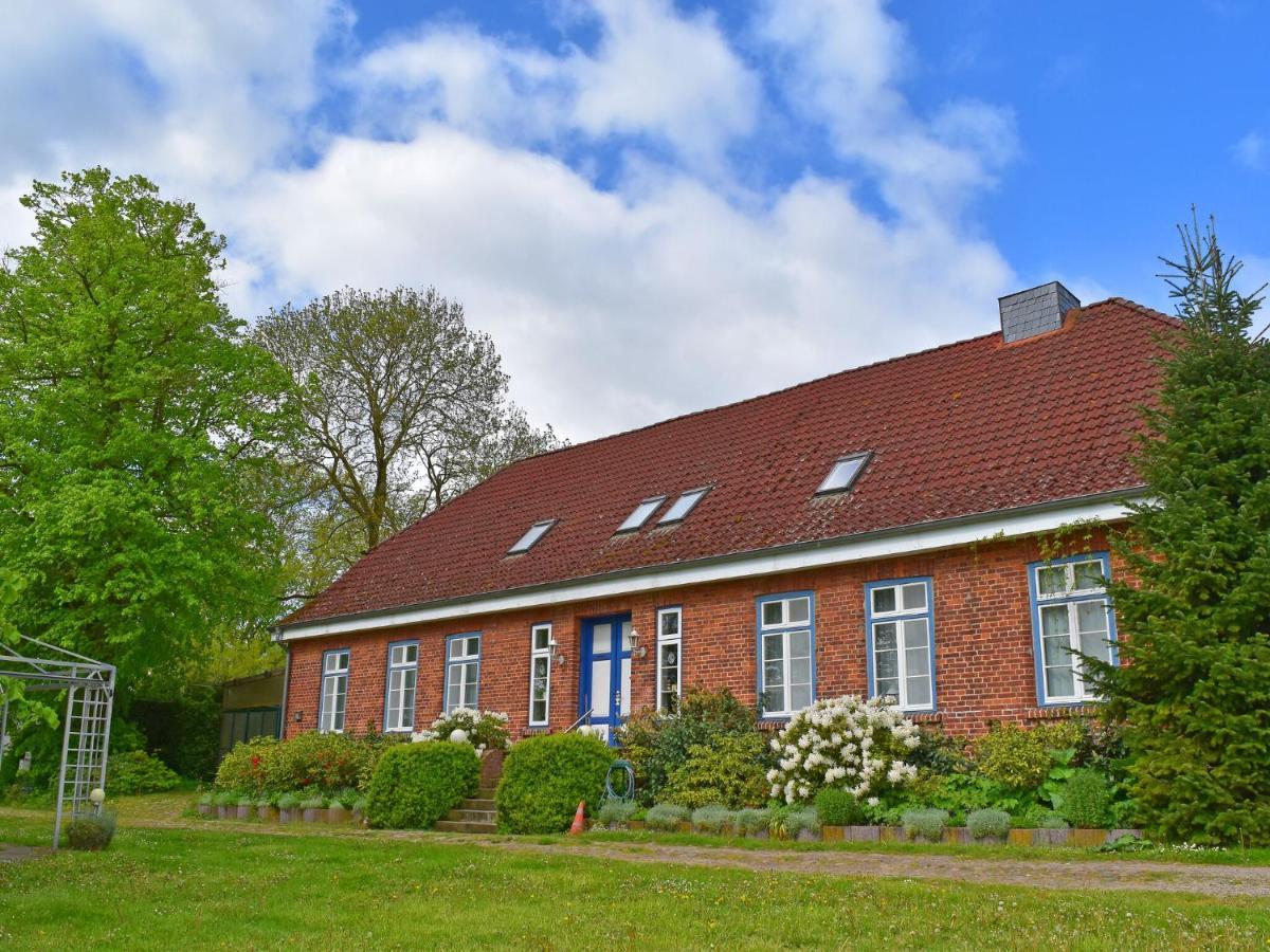 Ferienwohnung Im Gutshaus Schulenbrook Metelsdorf Exterior photo
